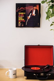 Glue Hotel