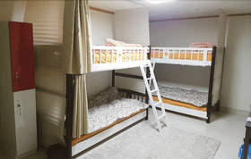 Gold Hill Guesthouse Hostel