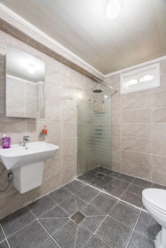 Gold Hill Guesthouse Hostel