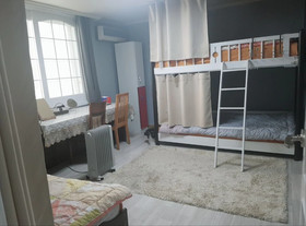 Gold Hill Guesthouse Hostel