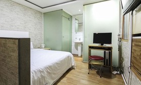 Grim Hotel