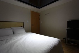 Grim Hotel