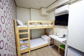 Goodstay Tomo Residence
