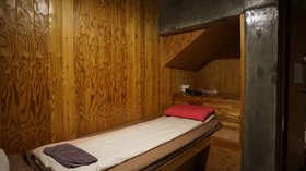Guesthouse H