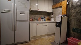 Guesthouse H