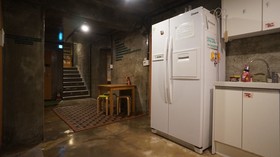 Guesthouse H