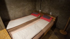 Guesthouse H