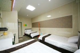 Guest House Myeongdong 2
