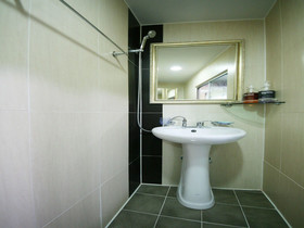Guest House Myeongdong 2