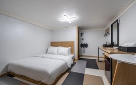 Guui Box Hotel