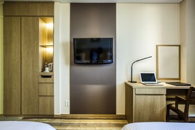 Hamilton Hotel