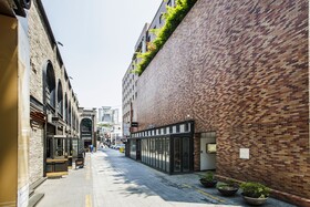 Hamilton Hotel