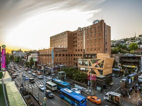 Hamilton Hotel