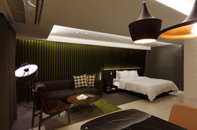H Hotel