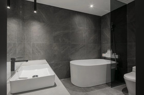 H Hotel