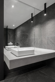 H Hotel