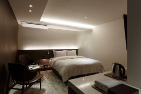 H Hotel