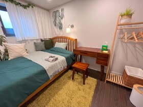 HHZIB - Homestay On A Peaceful Hill