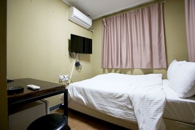 Hongdae A-Ray