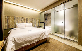 Hotel27