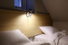 Hotel 8 Hours