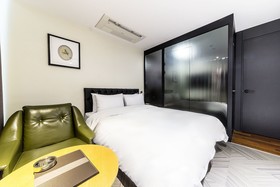 Hotel 9 in Dongdaemoon