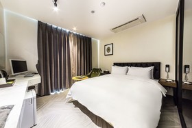 Hotel 9 in Dongdaemoon