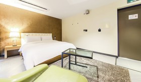 Hotel 9 in Dongdaemoon
