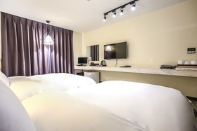 Hotel 9 in Dongdaemoon