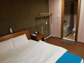 Hotel At Home