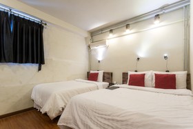 Hotel Factory