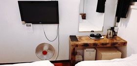 Hotel Factory