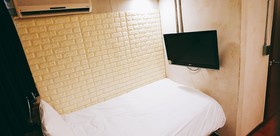 Hotel Factory