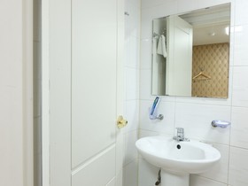 Hotel Familia INN