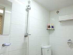 Hotel Familia INN