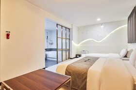 Hotel Gam