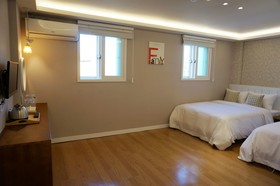 Hotel Gaon Golden Park