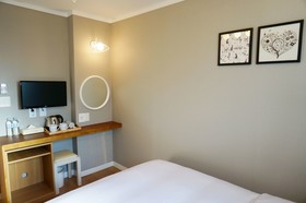 Hotel Gaon Golden Park