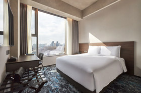 Hotel In 9