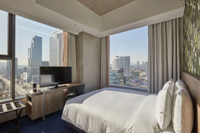 Hotel In 9