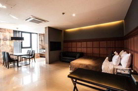 SR Hotel Sadang