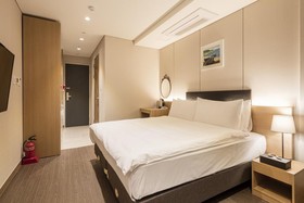 The First Stay Hotel