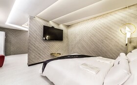 Hotel Metro 21