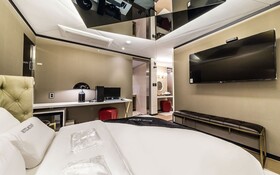 Hotel Metro 21