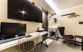 Hotel Metro 21