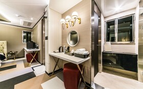 Hotel Metro 21