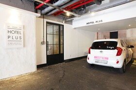 Hotel Plus