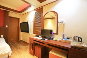 Hotel Plus