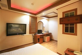 Hotel Plus