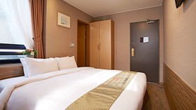Hotel Skypark Myeongdong I